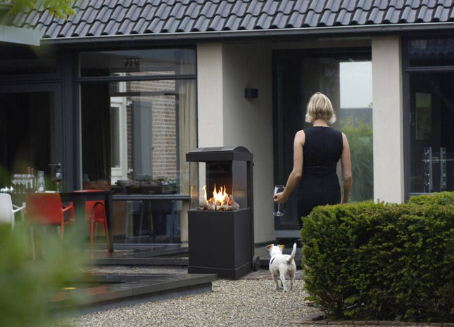 Faber The Buzz Tuinhaard  buitenhaard buiten Terrasverwarming Gashaard Open Haard Elektrische Haard Verwarming Kachel Sfeerhaard Inbouwhaard Sfeervol Warmte Sfeer Gebruiksvriendelijk Haardenspecialist 1